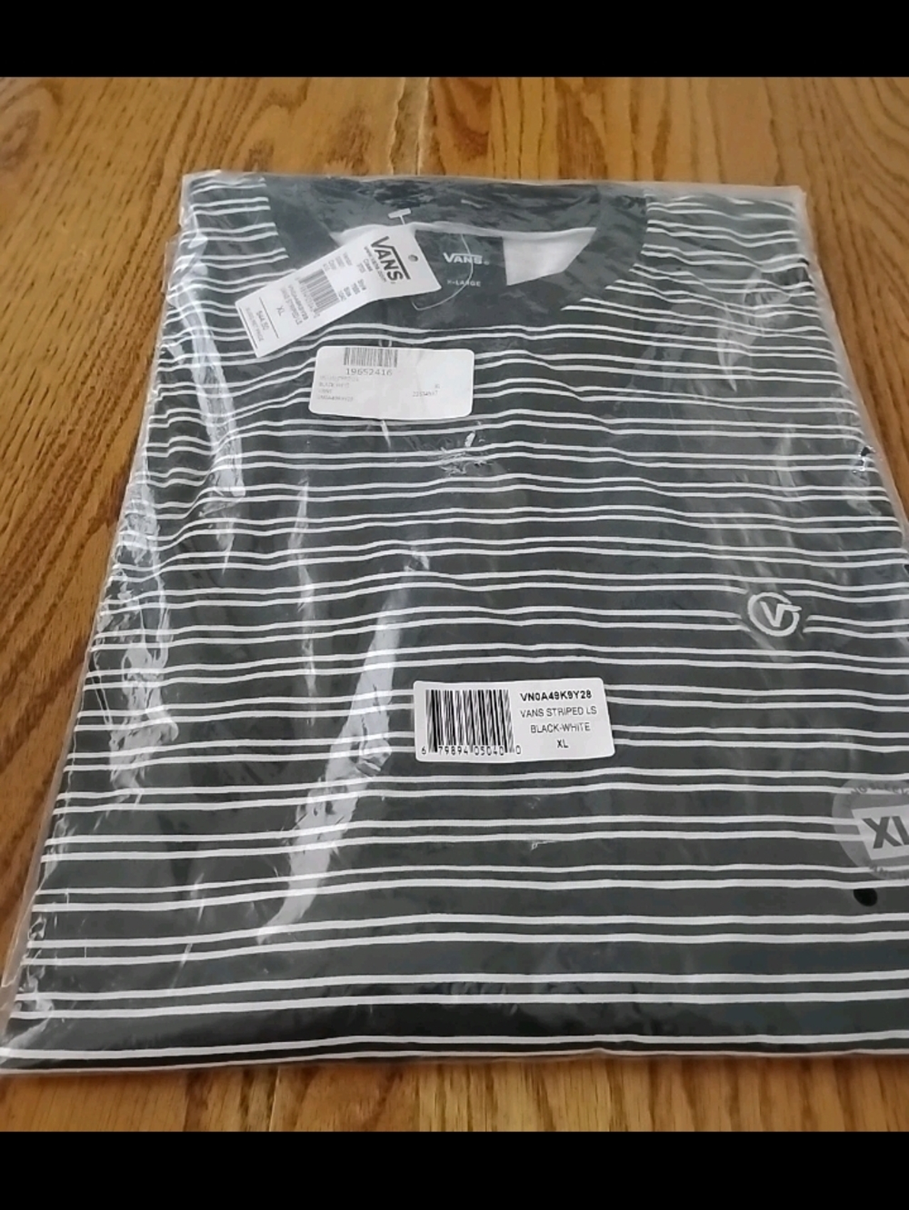 Vans Shirt Mens XL Black White Striped Long Sleeve Crewneck Tee-shirt Casual NWT